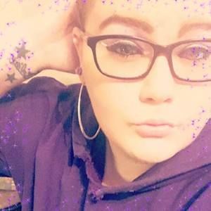 Meet your Posher, Bethany